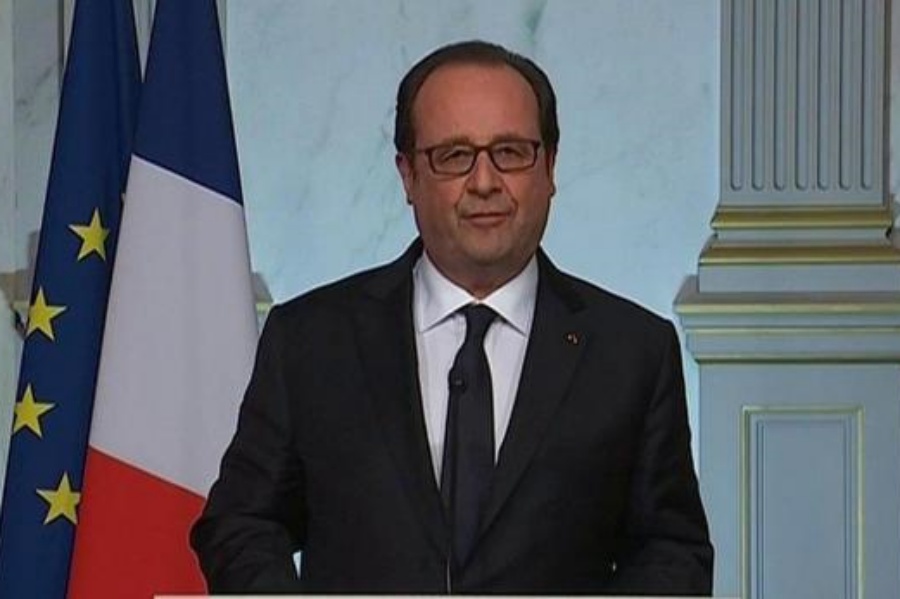 Hollande étend l’état d’exception en France pendant trois mois